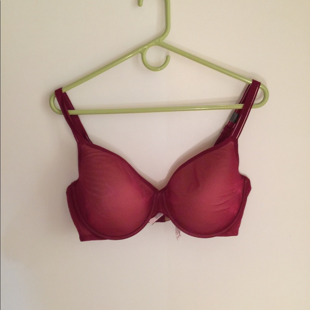 Victoria Secret Bra! New! W/O tags!